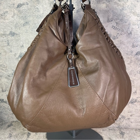 BCBGMAXAZRIA Large buttery Leather Hobo Bag - Picture 2 of 16